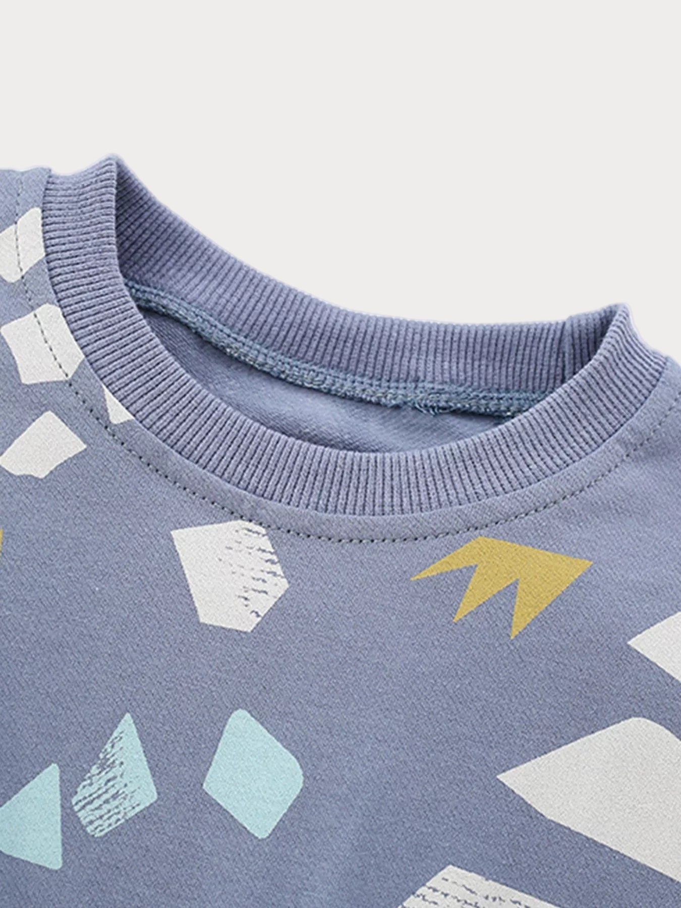 da7da729323945fc81b48d0bfb46415b-Max-Origin